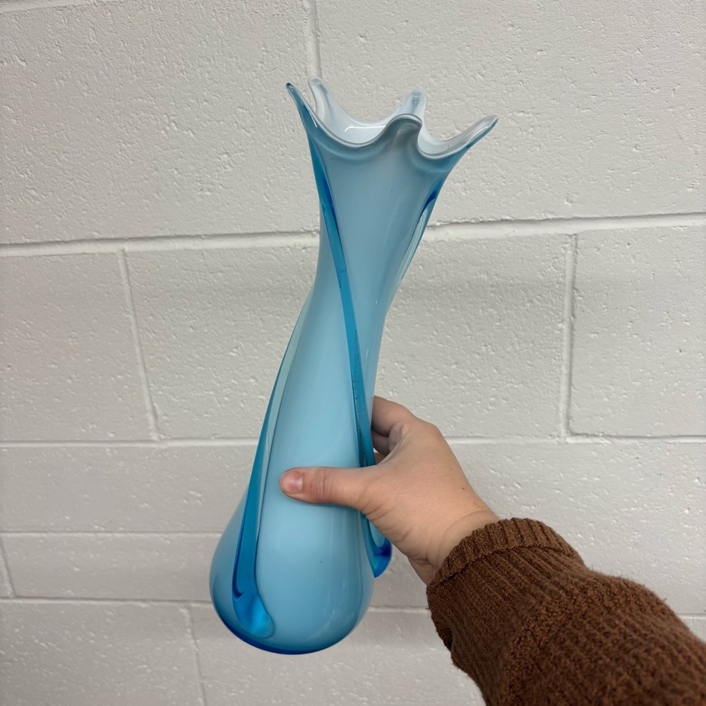 Cristalleria Fratelli Betti Empoli Blue Art Glass Vase